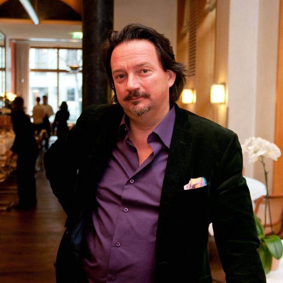 be3557da-e656-4aea-bbcf-a223324fa8ca_rw_1920